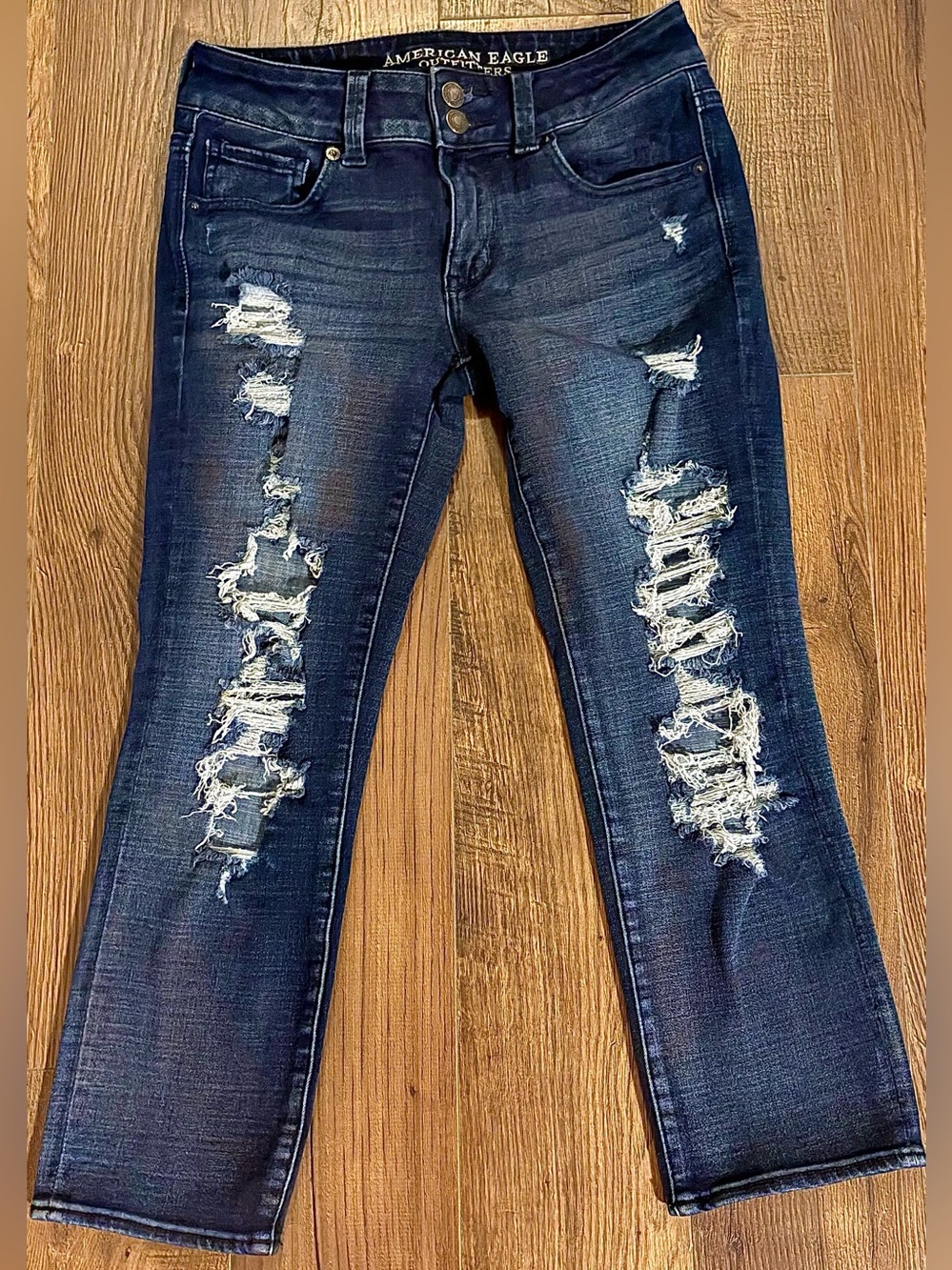American Eagle Outfitters Distressed Dark Indigo Cropped Jeans